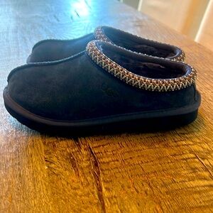 Navy blue tazman size youth 1